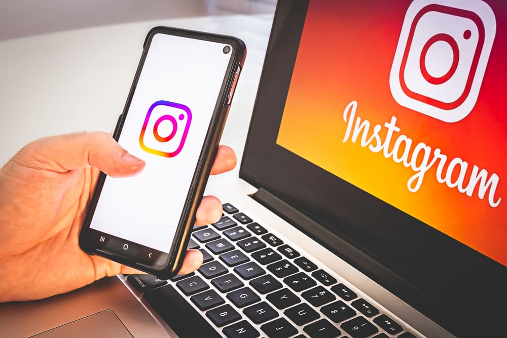 How To Loop A Video On Instagram Story [2024 Guide]