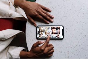 Screens & Stories_ How Instagram Transforms Digital Displays 